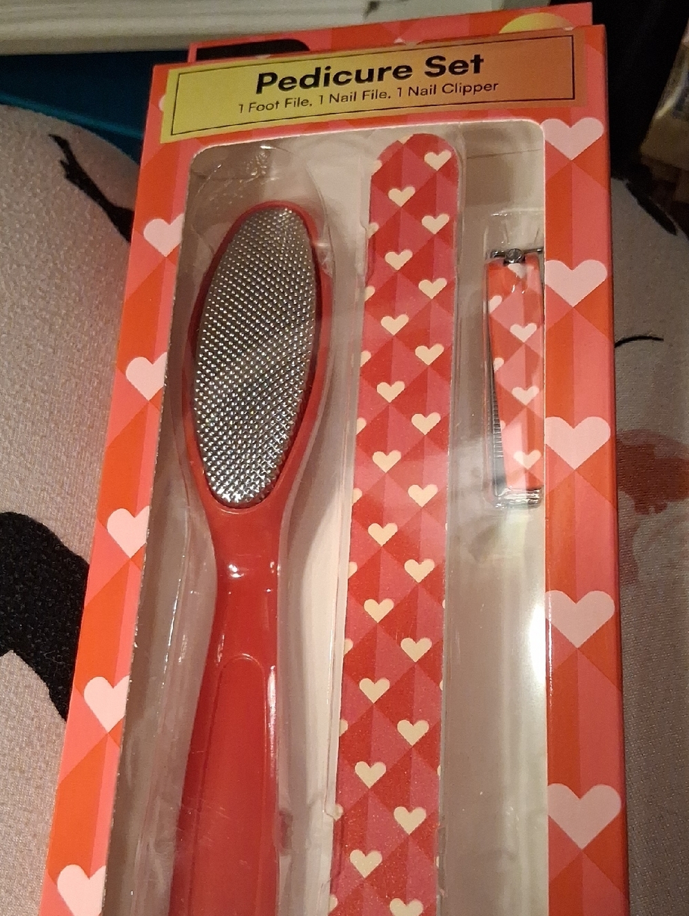 Pedicure Set - Red Heart Pattern Foot File, Nail File & Clipper